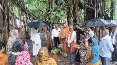 शिवतीर्थ वाटिका बड़चिचौली में हवन पुजन कर जनसहयोग से भवन बनाने हेतु हुआ भुमिपूजन।।पांढुर्णा।।