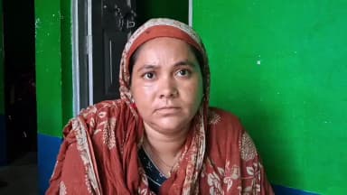 শান্তিপুর: শান্তিপুরে গৃহস্থের বাড়ি থেকে চুরি যাওয়া গহনা ফিরিয়ে দিল অর্ধেক চোর বাকি গহনা ও নগদ অর্থর খোঁজ চালাচ্ছে পুলিশ