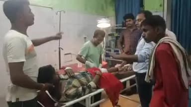 हाजीपुर: सदर थाना क्षेत्र के डुमरी गांव में अपराधियों ने घर के दरवाजे पर बैठे एक युवक को मारी गोली