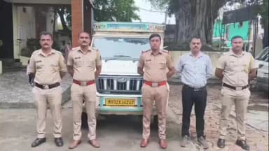 कारंजा: तांत्रिक तपासाच्या जोरावर कारंजा पोलिसांची मोठी कामगिरी; ४ लाखांची चोरीची बोलेरो पिकअप मध्यप्रदेशातून जप्त