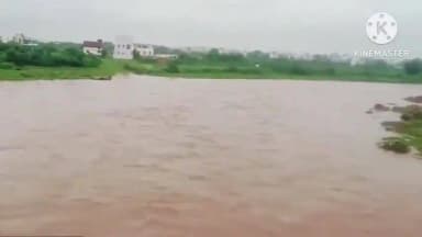 మంచిర్యాల: భారీ వర్షాలకు జలకళ సంతరించుకున్న రాళ్లవాగు