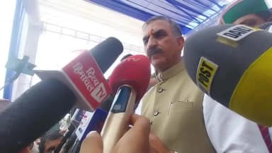 सोलन: हिमाचल की जनता को इलेक्ट्रिक बसों की सौगात, एक चार्ज में 180 किलोमीटर तक चलेगी बस