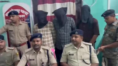 डुमरांव: नया भोजपुर में 490 ग्राम ब्राउन शुगर के साथ अंतरजिला गिरोह के 5 तस्कर गिरफ्तार, नेपाल से खेप आने की आशंका