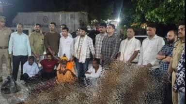 शिवपुरी नगर: आगरा में वाइल्डलाइफ एसओएस और पुलिस ने 10 तेंदुओं की खाल व कटे सिर के साथ 4 तस्करों को किया गिरफ्तार