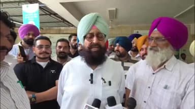 ਗੁਰਦਾਸਪੁਰ: ਗੁਰਦਾਸਪੁਰ ਦੇ ਸਰਕਾਰੀ ਹਸਪਤਾਲ ਪਹੁੰਚੇ ਵਿਰੌਧੀ ਧਿਰ ਦੇ ਨੇਤਾ ਪ੍ਰਤਾਪ ਸਿੰਘ ਬਾਜਵਾ ਨੇ ਵਿਰੋਧੀਆਂ 'ਤੇ ਵਿੰਨ੍ਹੇ ਨਿਸ਼ਾਨੇ