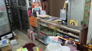 लोहरदगा: लोहरदगा में दिनदहाड़े प्रिया स्टोर संचालक की गोली मारकर हत्या, पल्सर सवार दो अपराधी फरार