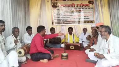 तेल्हारा: तेल्हार्यात वृद्ध कलावंत मानधन योजनेतील कथित गैरव्यवहाराविरोधात साखळी उपोषण; दुसऱ्या दिवशीही प्रशासन मौन