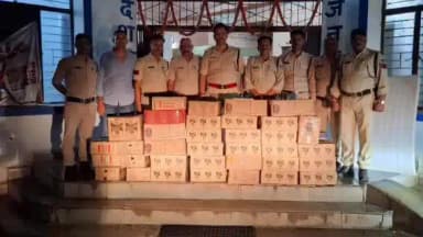 गढ़ाकोटा: गढ़ाकोटा पुलिस की बड़ी कार्रवाई: अवैध शराब का विशाल जखीरा जब्त, ₹4.04 लाख से अधिक की शराब बरामद