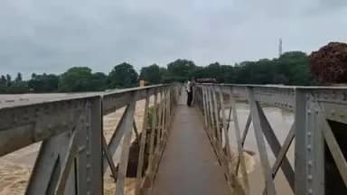 ଯାଜପୁର: ବ୍ରାହ୍ମଣୀ ନଦୀରେ ଜଳସ୍ତର ବୃଦ୍ଧି ,ପ୍ରଶାସନ ପକ୍ଷରୁ ସୂଚନା ଅନୁଯାୟୀ ଜେନାପୁର ନିକଟରେ 67 ମିଟର ପାଣି ସୂଚନା