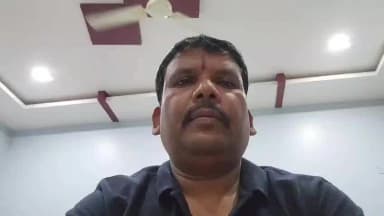 सीतापुर: सीतापुर के पूर्व भाजपा मंडल अध्यक्ष श्रवण दास ने विधायक के जाति प्रमाण पत्र को लेकर बनाया वीडियो, जो हो रहा है वायरल