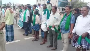 ನಂಜನಗೂಡು: ಕಾವೇರಿ ನೀರು ಬಿಡದಂತೆ ನಂಜನಗೂಡು ಊಟಿ ರಸ್ತೆ ತಡೆದು ರೈತರ ಆಕ್ರೋಶ