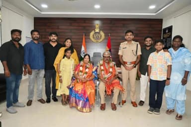 మహబూబాబాద్: మహబూబాబాద్లో ఏఆర్ఎస్ఐ ఆర్.కే. పూర్ణచందర్కు ఘన సన్మానం