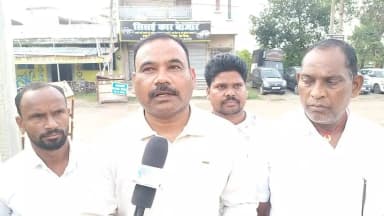 5 अगस्त को कॉलेज रोड़ स्थित बैंक्वेट हाल में JLKM पार्टी का प्रखंड कमिटी का पुनर्गठन को लेकर बैठक, वरीय उपाध्यक्ष ने दी