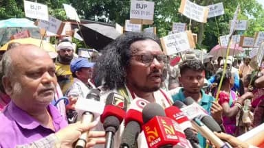 ବାରିପଦା ସଦର: କନିଷ୍ଠ ଖଣି ଅଧିକାରୀଙ୍କ ବିରୋଧରେ ଜାତିସୂଚକ ଗାଳିଗୁଲଜ ଓ ଜୀବନରୁ ମାରିଦେବା ଧମକ ଅଭିଯୋଗକରି ବାରିପଦାରେ ମତଦେଲେ ପେସା ଗ୍ରାମସଭା ଯୁବସଭାପତି