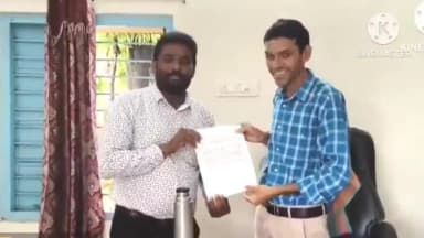 బెల్లంపల్లి: రైల్వే ప్లాట్ఫారాలపై విద్యుత్ లైట్లు ఏర్పాటు చేయాలని సీనియర్ సెక్షన్ ఎలక్ట్రికల్ ఇంజనీర్కు వినతీ