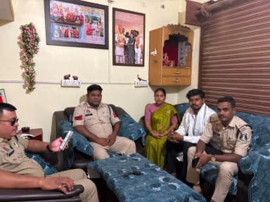 नगरी: नगरी में सुबह 5 बजे पुलिस ने कांग्रेस कार्यकर्ताओं को घर से उठाया, आक्रोश फैलाया