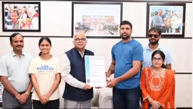 महेंद्रगढ़: केंद्रीय विश्वविद्यालय के योग विभाग को यूके में 'योगिक मुद्रा के लिए चिकित्सा उपकरण' का अंतरराष्ट्रीय पेटेंट मिला