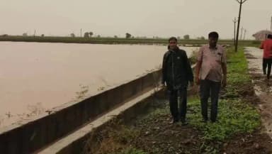 शहादा: प्रकाशा गाव परिसरात मुसळधार पाऊस, शेतात पाणी शिरल्याने मोठ नुकसान....
