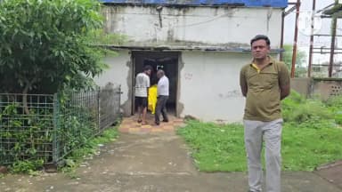 बैतूल: रेलवे कर्मचारियों ने बाइक खड़ी कर ट्रेन से टकरा कर दी जान हुआ पोस्टमार्टम सोना घाटी रेलवे ट्रैक की घटना