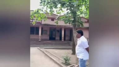 ଚିକିଟି: ବାଦପୁର ସ୍ଥିତ ନୋଡାଲ ଉଚ୍ଚ ପ୍ରାଥମିକ ବିଦ୍ୟାଳୟ ପରିଦର୍ଶନ କରି ବ୍ଯବସ୍ଥା ତଦାରଖ କଲେ ଚିକିଟି ବିଧାୟକ