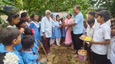 କୁଚିଣ୍ଡା: ରାଉତବାହାଲ ସରକାରୀ ଉଚ୍ଚ ପ୍ରାଥମିକ ବିଦ୍ୟାଳୟରେ ବୃକ୍ଷରୋପଣ କାର୍ଯ୍ୟକ୍ରମ ଅନୁଷ୍ଠିତ