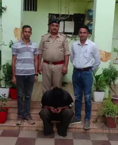 सोलन: सोलन पुलिस ने बड़ी कार्रवाई करते हुए भगोड़े अपराधी को जीरकपुर से किया गिरफ्तार