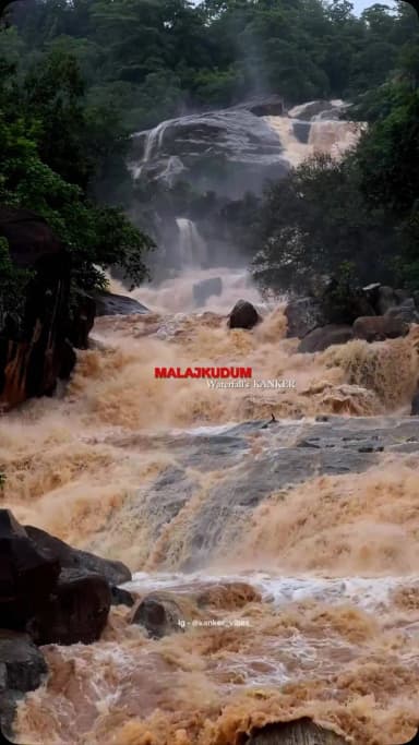 Malajkudum waterfall kanker ❤️🔥🏔️🌿…..
.
..
.
.
#kankervibes #chhattisgarh #viralreel #explore #waterfalls