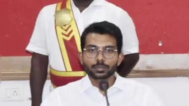 செஞ்சி: *விழுப்புரம் மாவட்டத்தில் அனைத்து குடும்ப அட்டையில் இணைக்கப்பட்ட அனைத்து பயனாளிகளின் கைவிரல்ரேகை பதிவு செய்ய வேண்டும் விழுப்புரம் மாவட்ட ஆட்சித் தலைவ