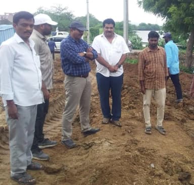 మహబూబాబాద్: మహబూబాబాద్ బంధం చెరువు మత్తడి నిర్మాణంలో మత్స్యకారులకు ఎలాంటి నష్టం లేదు