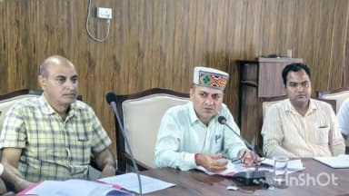 मंडी: राजीव गांधी स्वरोजगार स्टार्ट-अप योजना के तहत बस रूट निर्धारण पर बैठक, ग्रामीण क्षेत्रों को मिलेगी प्राथमिकता