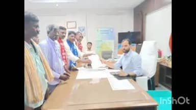 వికారాబాద్: జిల్లాలో దళిత పేదల భూ సమస్యను పరిష్కరించి నష్టపరిహారం ఇవ్వాలంటూ కేవీపీఎస్ ఆధ్వర్యంలో కలెక్టర్కు వినతి