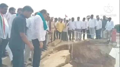 నిజామాబాద్ రూరల్: సిరికొండ: భారీ వర్షాలతో దెబ్బతిన్న కొండూర్ హై లెవల్ బ్రిడ్జినీ పరిశీలించిన రూరల్ ఎమ్మెల్యే భూపతిరెడ్డి