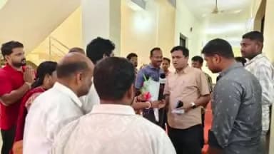 ମାଲକାନଗିରି: ସରକାରୀ ହାଇସ୍କୁଲ NPS ଶିକ୍ଷକ ସଂଘ ପକ୍ଷରୁ ଗଣଶିକ୍ଷା ସଚିବଙ୍କୁ ୨ ଦଫା ଦାବିପତ୍ର ପ୍ରଦାନ