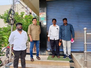 మరిపెడ: మహబూబాబాద్లో బీ ఎస్ రాజు ఫస్ట్ ఎయిడ్ సెంటర్ సీజ్, సూదులు ఇవ్వరాదు