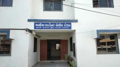 માળીયા હાટીના: ઝુઝારપુર નજીક રસ્તો રોકવા બાબતે તકરાર: ત્રણ શખ્સોએ હુમલો કરી મંગળસૂત્ર તોડ્યું, પોલીસ ફરિયાદ દાખલ