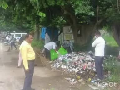 अकबरपुर: अंबेडकरनगर में 8.20 कुंतल प्लास्टिक एकत्रित, प्रदूषण रोकने के लिए 9 विकासखंडों में चलाया गया प्लास्टिक एकत्रीकरण अभियान