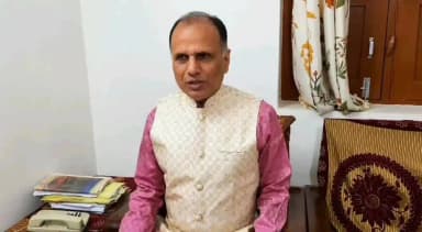 ରାୟଗଡା: ସ୍ଥାନୀୟ ସହରର ଦୃଷ୍ଟିବାଧିତ ଶିକ୍ଷକ ପ୍ରଫେସର କାମାକ୍ଷା ପ୍ରସାଦ ଦାସଙ୍କୁ ମିଳିବ ରାଷ୍ଟ୍ରପତି ପୁରସ୍କାର
