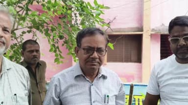 औरैया: खबर औरैया से पर्यावरण के लिए पौधारोपण जरूरी चिकित्सा अधिकारी अनिल कुमार गुप्ता