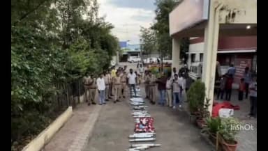 कनाड़िया: इंदौर पुलिस ने की बड़ी कार्रवाई, 100 से अधिक मॉडिफाइड साइलेंसर व अवैध सायरन जब्त