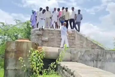 ಯಾದಗಿರಿ: ದೊಡ್ಡ ಕೆರೆಗೆ ನೀರು ತುಂಬಿಸಿ ಇಲ್ಲದಿದ್ದರೆ ರಾಜ್ಯ ಹೆದ್ದಾರಿ ರಸ್ತೆ ತಡೆದು ಪ್ರತಿಭಟನೆ ಎದುರಿಸಿ: ಸಾಮಾಜಿಕ ಹೋರಾಟಗಾರ ಉಮೇಶ ಎಚ್ಚರ