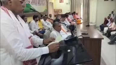 गाज़ीपुर: गाजीपुर में बसपा को बड़ा झटका, जखनियां के 100 से ज्यादा पदाधिकारी और कार्यकर्ताओं ने थामा भाजपा का दामन