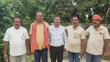 श्रीनगर: लोजपा (आर) के श्रीनगर प्रखंड अध्यक्ष बने राहुल गोस्वामी, कार्यकर्ताओं ने दी बधाई