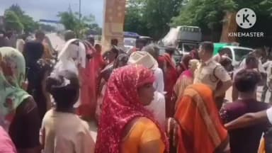 रघुराजनगर नगरी: नहर में मिला महिला का शव, परिजनों ने हत्या का आरोप लगा चक्काजाम कर जताया विरोध