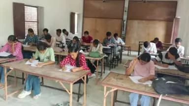 सिवाना: ग्रामीण प्रतिभाओं के लिए संबल बना स्माइल फाउंडेशन, CET की निःशुल्क 45 दिवसीय कोचिंग से युवाओं को मिल रहा मार्गदर्शन