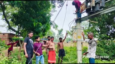 सोनारायठाढ़ी: नया भटियारा गांव के ऊपर टोला और नीचे टोला में लगा बिजली ट्रांसफार्मर ग्रामीणों की समस्या होगी दूर