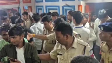 दमोह: बांदकपुर में प्रथम श्रावण सोमवार पर हजारों श्रद्धालुओं ने किए जागेश्वरनाथ के दर्शन, कैमरों से निगरानी