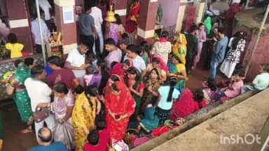 बांका: पहली सोमवारी पर भयहरण नाथ मंदिर में उमड़ी श्रद्धालुओं की भारी भीड़, हर-हर महादेव के जयघोष से गूंजा वातावरण