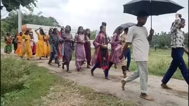 रंका: रंका के भल पहाड़ी शिव स्थान से भव्य जल यात्रा निकली, हजारों श्रद्धालुओं ने जलाभिषेक कर सुख-शांति की कामना की