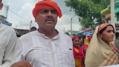 खरौंधी: खरौंधी में 24 घंटे बिजली आपूर्ति की मांग को लेकर धरना-प्रदर्शन, बिजली विभाग पर सौतेले व्यवहार का आरोप