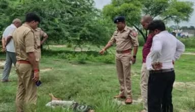 करछना: मनी शाह बाबा के पास एक युवक का शव मिलने से फैली सनसनी, पुलिस जांच में जुटी